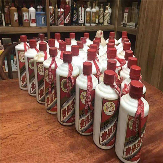 黄潭镇日照莒老茅台酒回收价格哪里回收(附近上门回收茅台酒）?